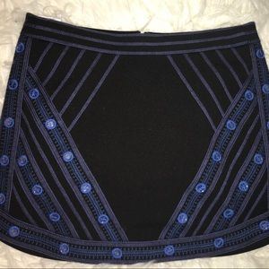 BCBG blue and black mini skirt